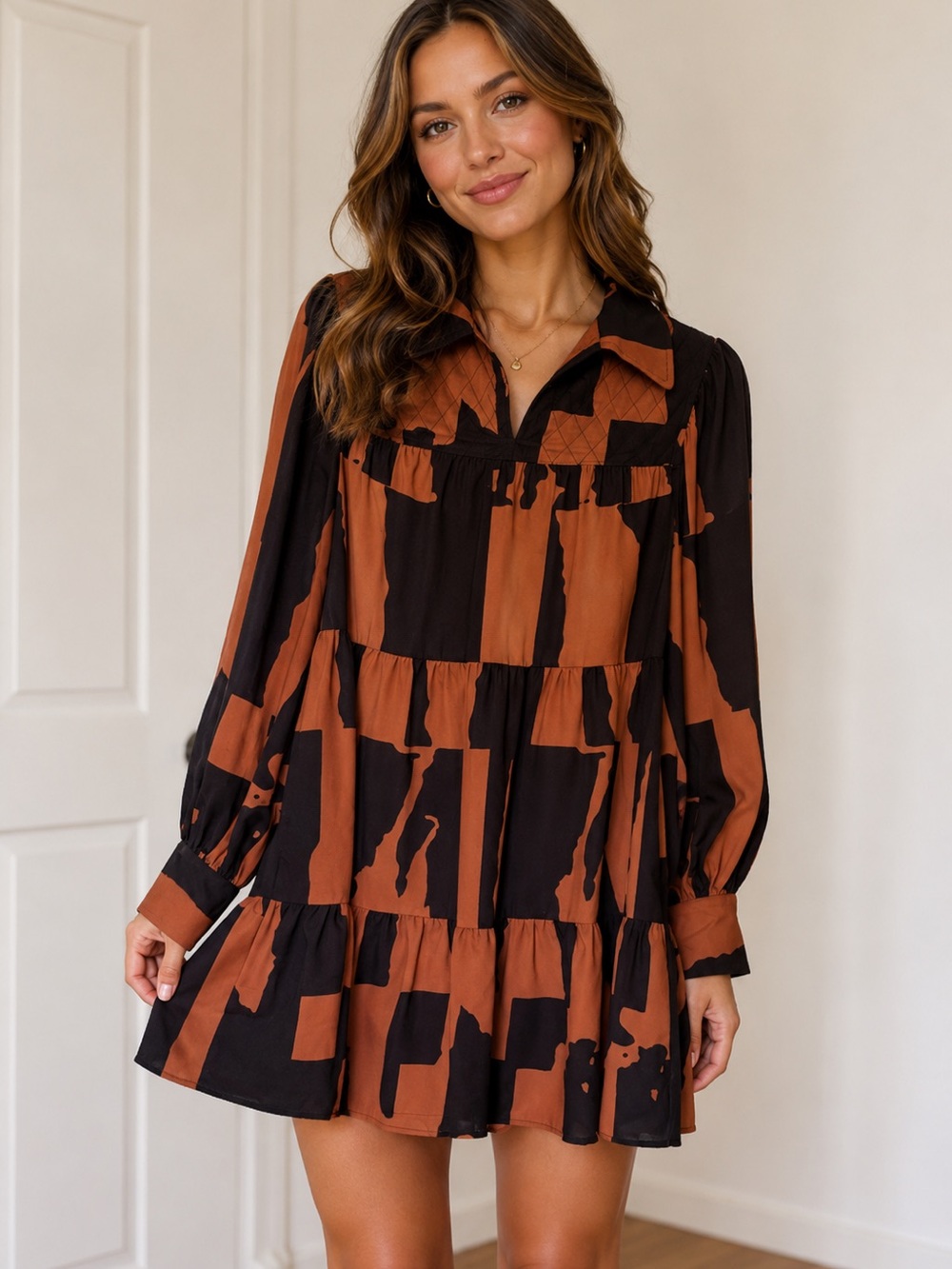 CROSBY by Mollie Burch Black and Rust Abstract Tiered Long-Sleeve Dress XS